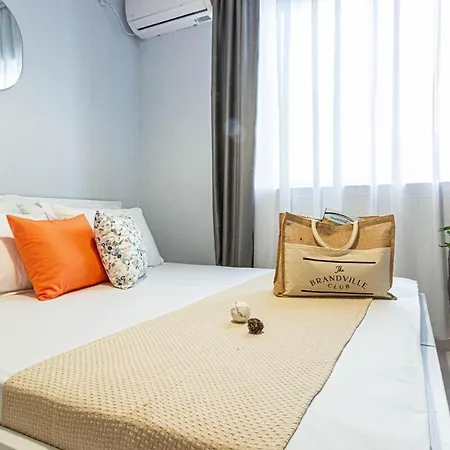 42 - & Access * Himare